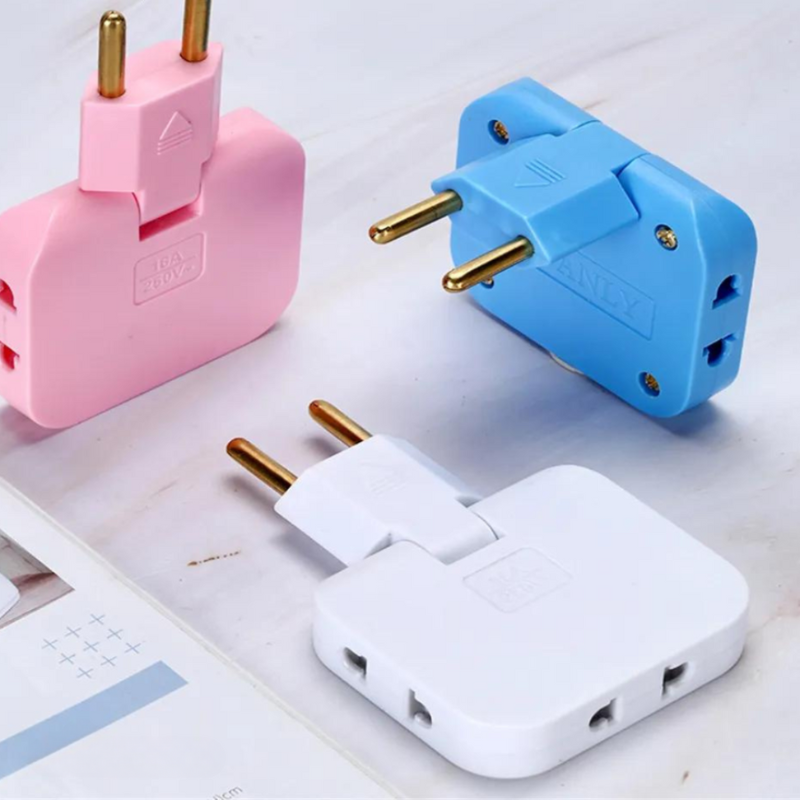 Compact and Stylish Universal Power Strip